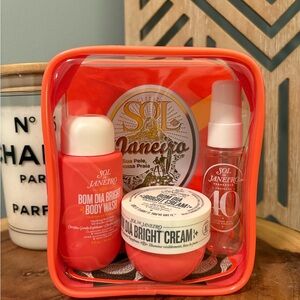 Sol de Janeiro Body Wash Set - Vibrant Orange and White $28